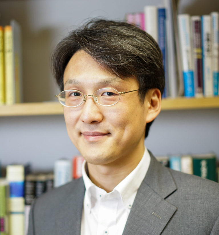 マウスの透明化技術で、生命システムの時間の解明に取り組む〜上田 泰己・ 東京大学教授