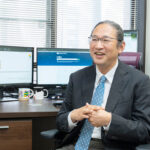 <span class="title"> “つながり”を解き、“光”で癒す──アルツハイマー病の未来を変える二つの挑戦〜富田泰輔・東京大学大学院 薬学系研究科 機能病態学教室 教授</span>